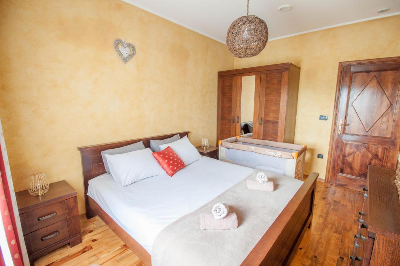 Stara Kuca Apartment Heki ภายนอก รูปภาพ